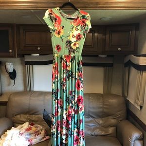 Green floral Maxi